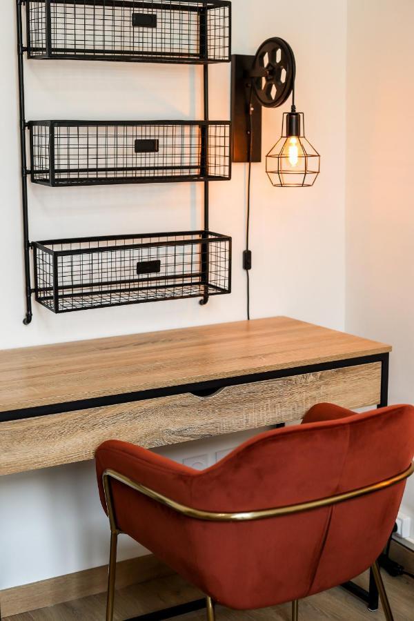 Le Lavandin, Spacieux Et Moderne P4, Centre Ville, Wifi ニーム エクステリア 写真